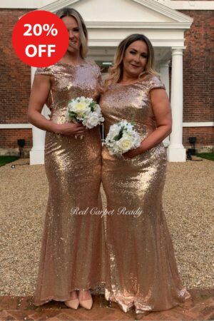 Gold sleeveless bodycon bridesmaids dress.