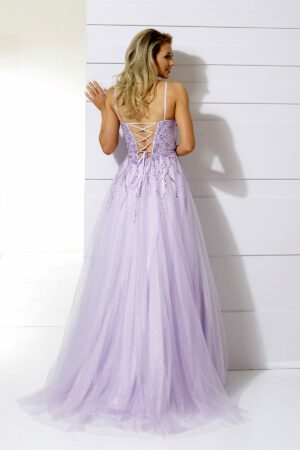 A-line ballgown with a flowing skirt and a corset back
