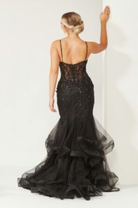 Black fishtail detailed dress